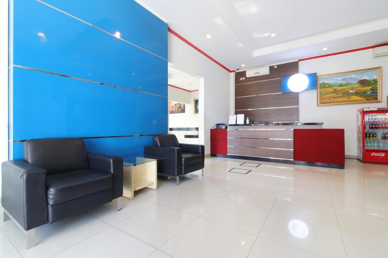 Urbanview Hotel Grand Malabar Бандунг Екстериор снимка