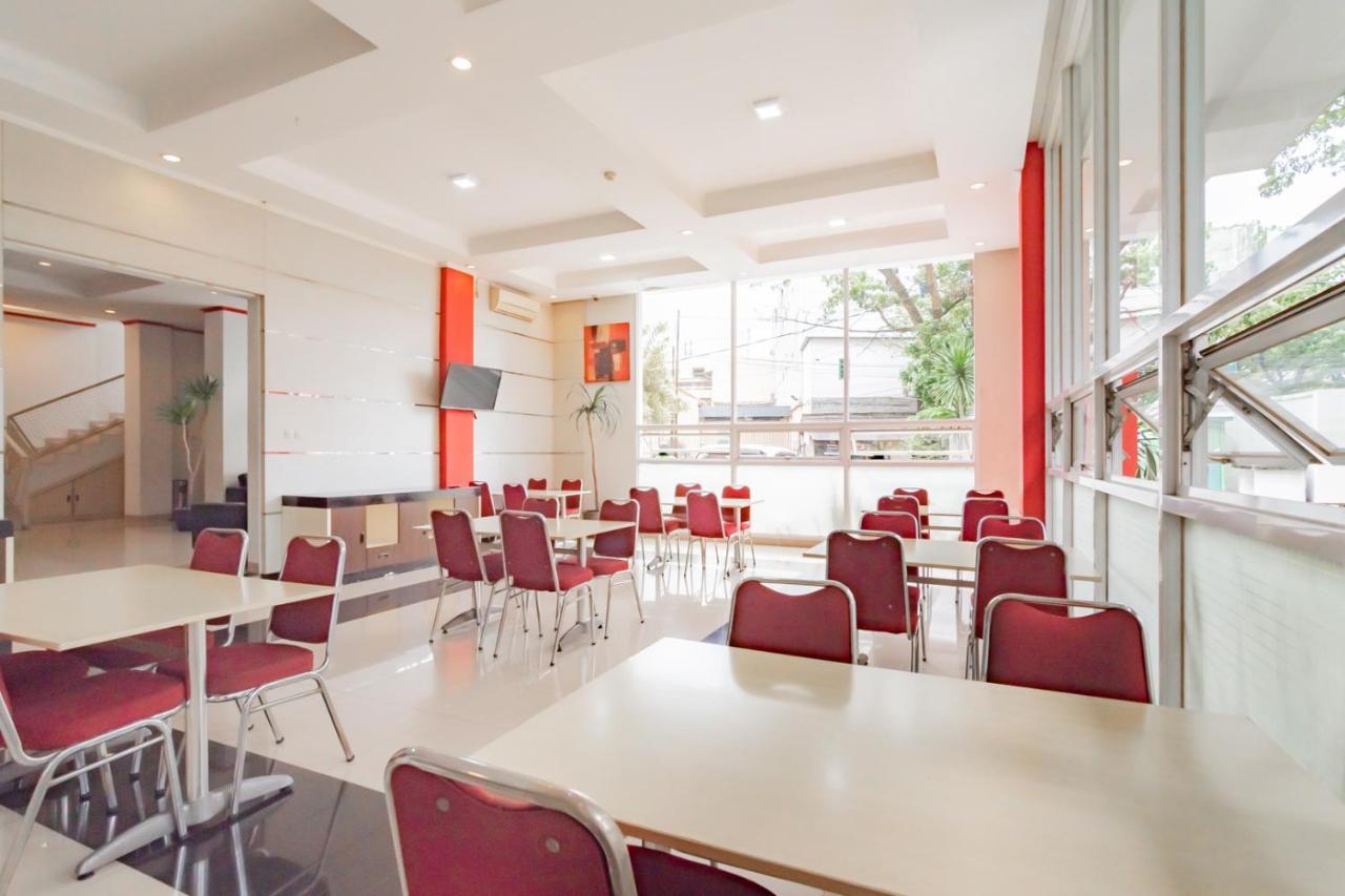Urbanview Hotel Grand Malabar Бандунг Екстериор снимка