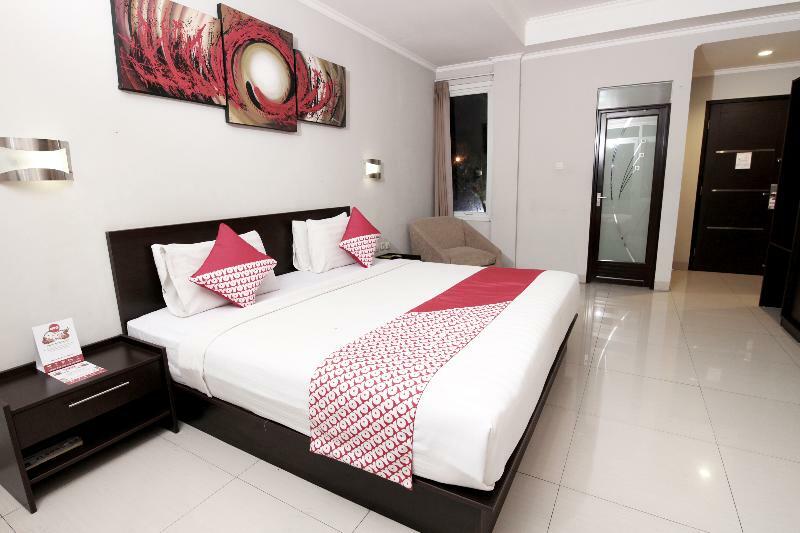 Urbanview Hotel Grand Malabar Бандунг Екстериор снимка